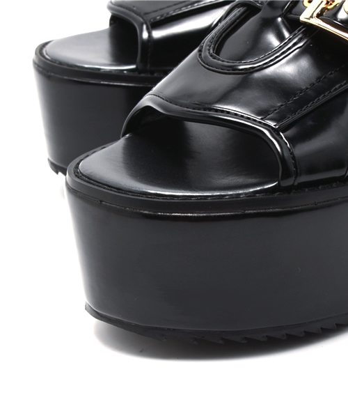 goocy(グーシー)の「AMAZONサンダル(サンダル・レディース・ホワイト/ブラック・37/38/36)」の6枚目の写真