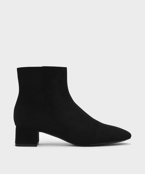CHARLES & KEITH(チャールズ & キース)の「ブロックヒール アンクルブーツ / Block Heel Ankle Boots(ブーツ・レディース・ブラック/ベージュ・22.5cm/23cm/23.5cm/24.5cm/25cm/25.5cm)」の2枚目の写真