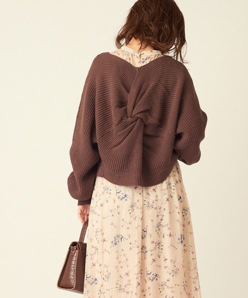 natural couture(ナチュラルクチュール)の「ねじりショートボレロ(カーディガン/ボレロ・レディース・ベージュ/ブラウン/アイボリー/ボルドー・FREE)」の9枚目の写真