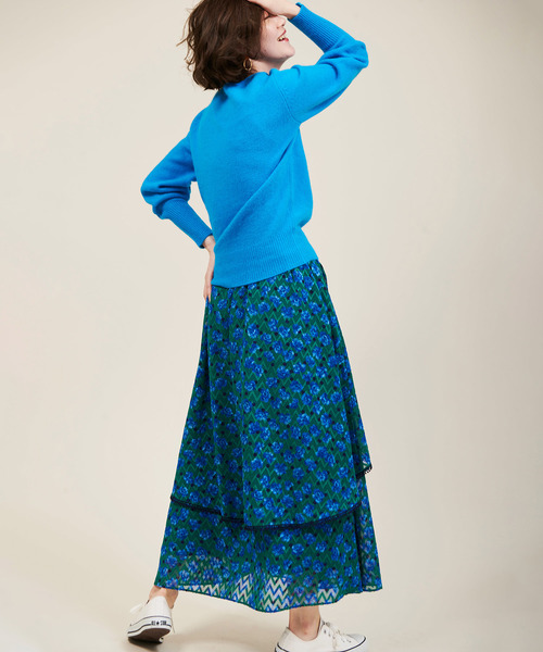 The Virgnia（ザ ヴァージニア）の「ＦＯＸ混Ｖネックパフスリーブニット（ニット/セーター・レディース・ブラック/パープル/オフホワイト/イエロー/ブルー・FREE）」の12枚目の写真