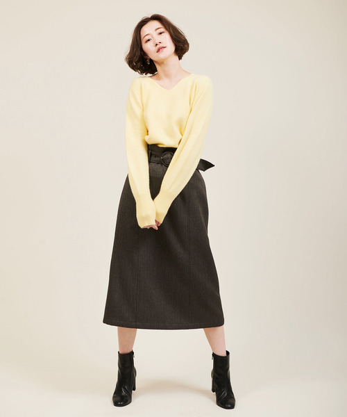 The Virgnia（ザ ヴァージニア）の「ＦＯＸ混Ｖネックパフスリーブニット（ニット/セーター・レディース・ブラック/パープル/オフホワイト/イエロー/ブルー・FREE）」の17枚目の写真