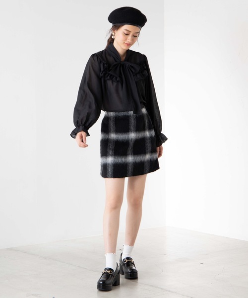 WEGO（ウィゴー）の「WEGO/【セットアップ対応商品】シャギーチェックミニスカート（スカート・レディース・ベージュ系その他2/ブラック系その他2・FREE）」の7枚目の写真