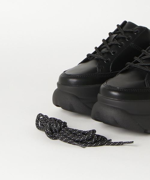 WEGO(ウィゴー)の「WEGO/ボリュームソールスニーカー(スニーカー・レディース・ホワイト/ブラック/その他1・MEDIUM/LARGE)」の6枚目の写真