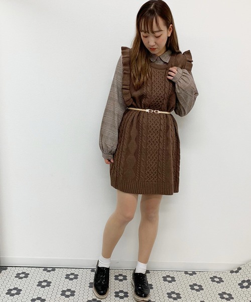 apres jour（アプレジュール）の「フリルニットワンピース×ブラウスセット【ZOZOTOWN限定アイテム】（ワンピース・レディース・ダークブラウン/モカ/ライトベージュ・フリー）」の9枚目の写真