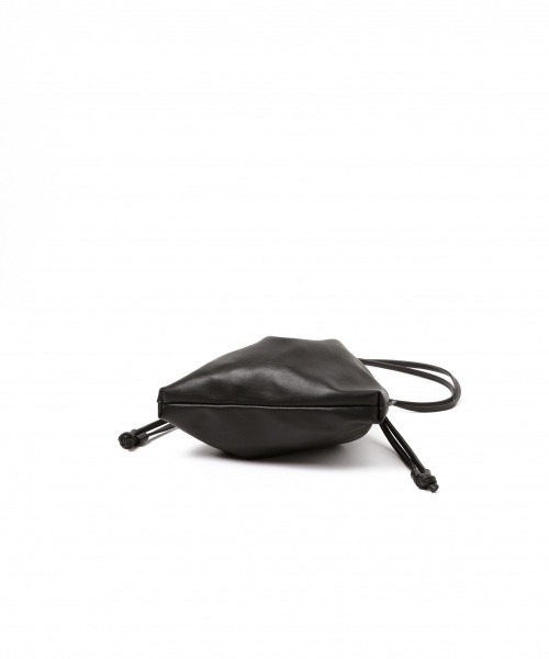 LAKOLE（ラコレ）の「巾着ショルダーバッグ / LAKOLE（ショルダーバッグ・メンズ・ブルー/ベージュ/ブラック/ブラウン・FREE）」の12枚目の写真