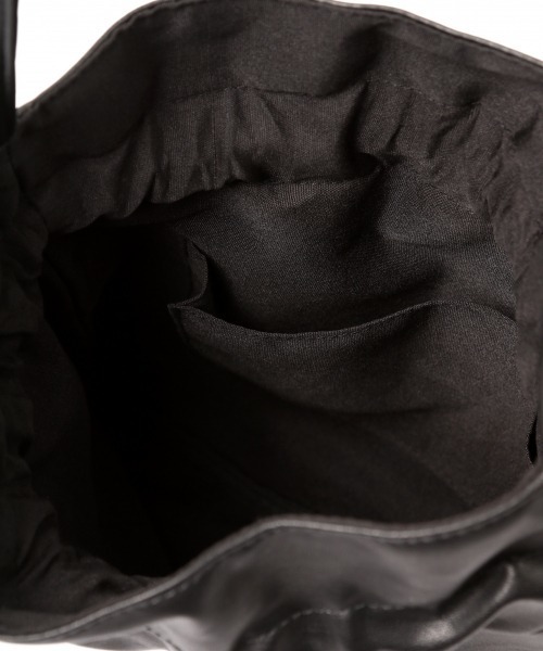 LAKOLE（ラコレ）の「巾着ショルダーバッグ / LAKOLE（ショルダーバッグ・メンズ・ブルー/ベージュ/ブラック/ブラウン・FREE）」の18枚目の写真