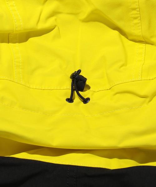 THE NORTH FACE（ザノースフェイス）の「＜THE NORTH FACE＞ MOUNTAIN LIGHT JKT/マウンテンライトジャケット（マウンテンパーカー・メンズ・イエロー/ベージュ/ブラック/オリーブ・MEDIUM/X-LARGE/LARGE）」の19枚目の写真