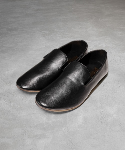 Dedes(デデス)の「DEDES バブーシュ ローヒールスリッポン(スリッポン・メンズ・ワインレッド/ベージュ/カーキ/ブラック/ブラウン/ネイビー/ホワイト/キャメル/ダークブラウン・42/44/40/43/41)」の1枚目の写真