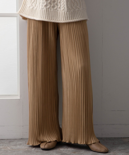 rectangle（レクタングル）の「裾メローサテンプリーツワイドパンツ（その他パンツ・レディース・ブラック/ベージュ/ブラウン/オレンジ・FREE）」の9枚目の写真