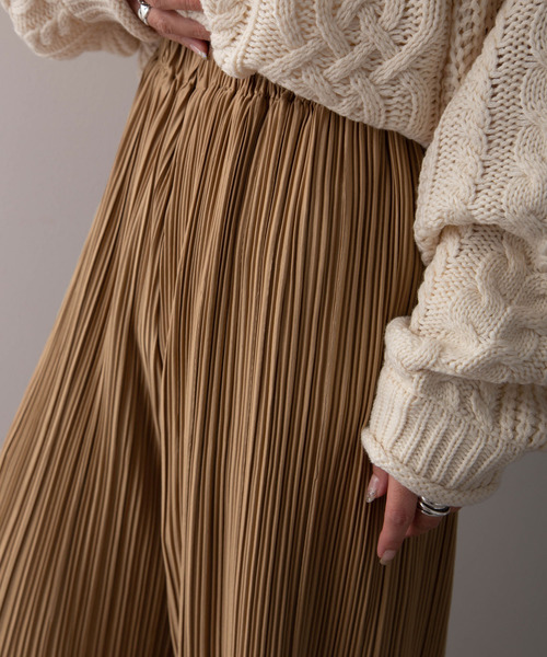 rectangle（レクタングル）の「裾メローサテンプリーツワイドパンツ（その他パンツ・レディース・ブラック/ベージュ/ブラウン/オレンジ・FREE）」の19枚目の写真