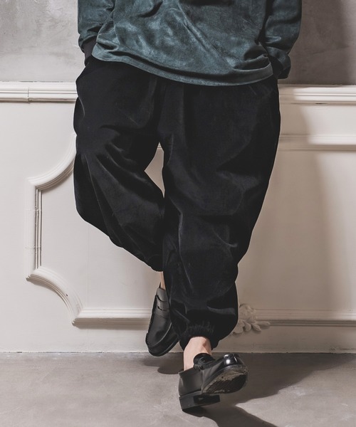 CAMBIO(カンビオ)の「mp8301-Balloon Velor Easy Pants バルーンパンツ(その他パンツ・メンズ・ダークグリーン/ブラック/キャメル・S/M/L)」の1枚目の写真