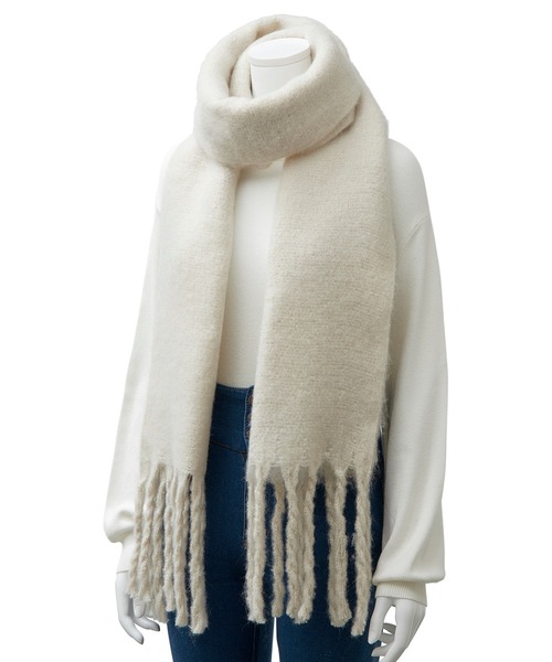 estaa（エスタ）の「フリンジ付きボリュームマフラー（マフラー・レディース・チャコールグレー/オフホワイト/ターコイズブルー/モカ/キャメル/ベビーピンク/ブラウン/イエロー/コーラルピンク/ライトグレー・FREE）」の17枚目の写真