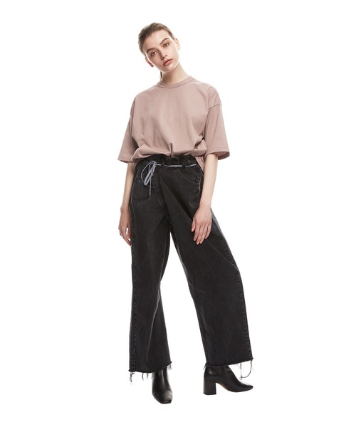 MAISON EUREKA(メゾンエウレカ)の「VINTAGE REWORK BIGGY PANTS- Exclusive(デニムパンツ・レディース・ブラック/ブルー・MEDIUM/SMALL)」の8枚目の写真