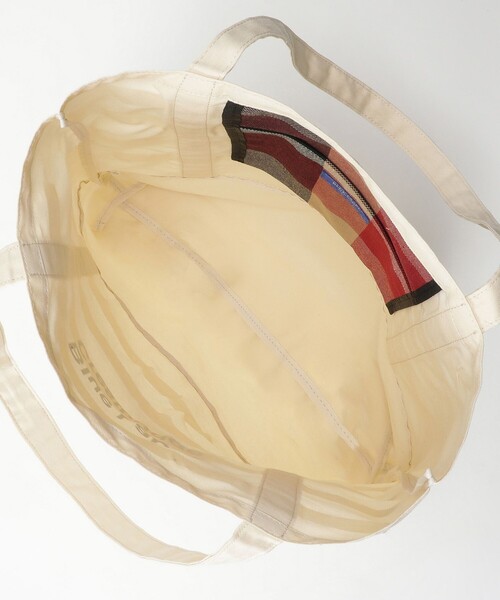 BLUE LABEL CRESTBRIDGE（ブルーレーベルクレストブリッジ）の「ポケッタブルトートバッグ（トートバッグ・レディース・オフホワイト/ネイビー・FREE）」の7枚目の写真