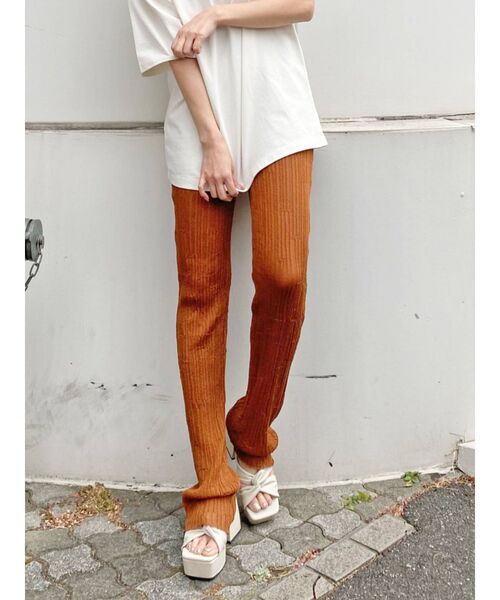 EMODA（エモダ）の「リンクルニットパンツ（その他パンツ・レディース・ブラック/オレンジ/ブルー・FREE）」の12枚目の写真