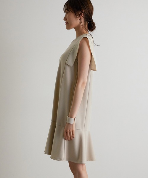 vis-`a-vis(ビサビ)の「【WEB限定】異素材カットミニワンピース(ワンピース・レディース・ブラック/ベージュ系その他/オリーブ・FREE)」の10枚目の写真
