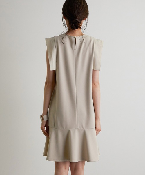 vis-`a-vis(ビサビ)の「【WEB限定】異素材カットミニワンピース(ワンピース・レディース・ブラック/ベージュ系その他/オリーブ・FREE)」の11枚目の写真