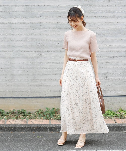 Crisp yours（クリスプユアーズ）の「【WEB限定】クレープシアーブラウス（シャツ/ブラウス・レディース・ブラック/ブルー/アイボリー/ピンクベージュ・FREE）」の12枚目の写真