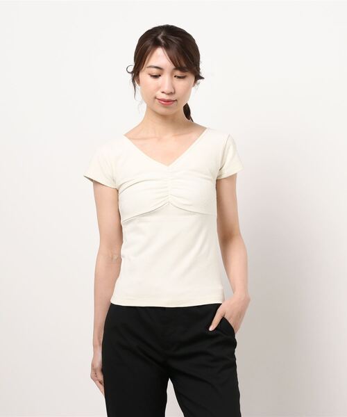 Charles Chaton（シャルルシャトン）の「Swan lake Tシャツ（T