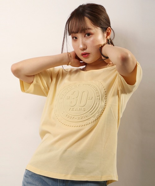 FUNALIVE(ファンアライブ)の「【je crois soi】型押しカットソー(Tシャツ/カットソー・レディース・ブラック/ベージュ/パープル/グレー/ブルー/グリーン/オレンジ/オフホワイト/グレー系その他/ピンク/イエロー/サーモンピンク・FREE)」の9枚目の写真