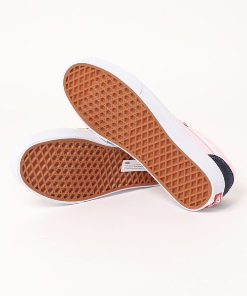 And A（アンドエー）の「VANS ヴァンズ / UA OLD SKOOL オールドスクール スエードローカットスニーカー /  VN0A3WKT4FW/4FV（スニーカー・メンズ・ターコイズブルー/ピンク・26cm/27.5cm/27cm/26.5cm/28cm）」の3枚目の写真