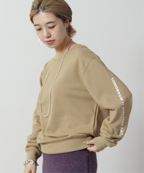 MJUKA.(ミューカ)の「プリントスウェットプルオーバー(Tシャツ/カットソー・レディース・チャコールグレー/ベージュ・FREE)」の3枚目の写真