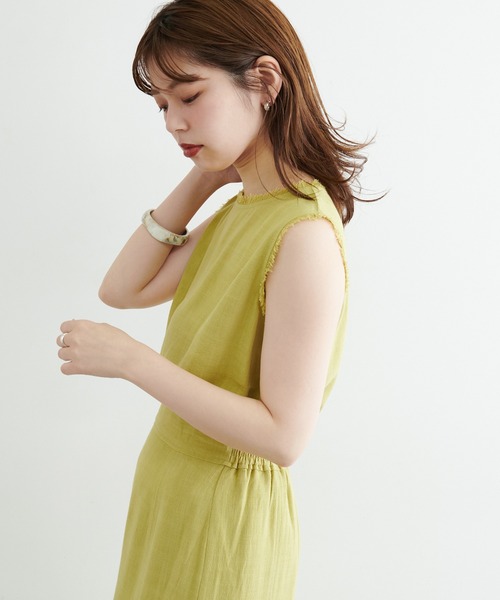 natural couture(ナチュラルクチュール)の「麻混フリンジノースリーブブラウス(シャツ/ブラウス・レディース・ブラック/レッド/アイボリー/イエロー・FREE)」の14枚目の写真