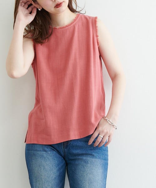 natural couture(ナチュラルクチュール)の「麻混フリンジノースリーブブラウス(シャツ/ブラウス・レディース・ブラック/レッド/アイボリー/イエロー・FREE)」の18枚目の写真
