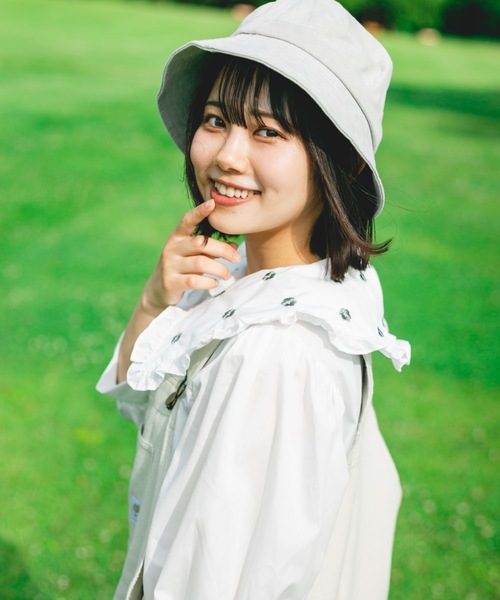 nemne store（ネンネストア）の「お花畑の刺繍衿ブラウス（シャツ/ブラウス・レディース・ベージュ/オフホワイト/ブルー/ミント・フリー）」の6枚目の写真