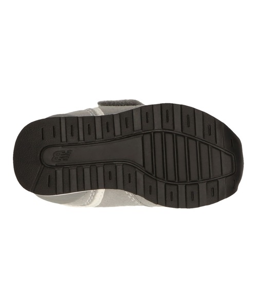NEW BALANCE(ニューバランス)の「new balance/ニューバランス キッズ スニーカー カジュアル マジックテープ 軽量 定番 通学 運動 IZ996(スニーカー・キッズ・ネイビー/グレー/ブラック・16.0cm/15.0cm/13.0cm/12.0cm/14.0cm/13.5cm/14.5cm/12.5cm/15.5cm/16.5cm)」の9枚目の写真