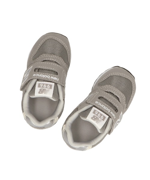 NEW BALANCE(ニューバランス)の「new balance/ニューバランス キッズ スニーカー カジュアル マジックテープ 軽量 定番 通学 運動 IZ996(スニーカー・キッズ・ネイビー/グレー/ブラック・16.0cm/15.0cm/13.0cm/12.0cm/14.0cm/13.5cm/14.5cm/12.5cm/15.5cm/16.5cm)」の11枚目の写真