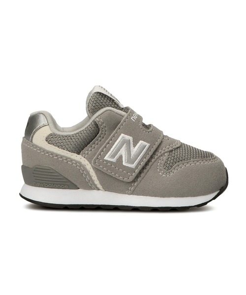 NEW BALANCE(ニューバランス)の「new balance/ニューバランス キッズ スニーカー カジュアル マジックテープ 軽量 定番 通学 運動 IZ996(スニーカー・キッズ・ネイビー/グレー/ブラック・16.0cm/15.0cm/13.0cm/12.0cm/14.0cm/13.5cm/14.5cm/12.5cm/15.5cm/16.5cm)」の14枚目の写真