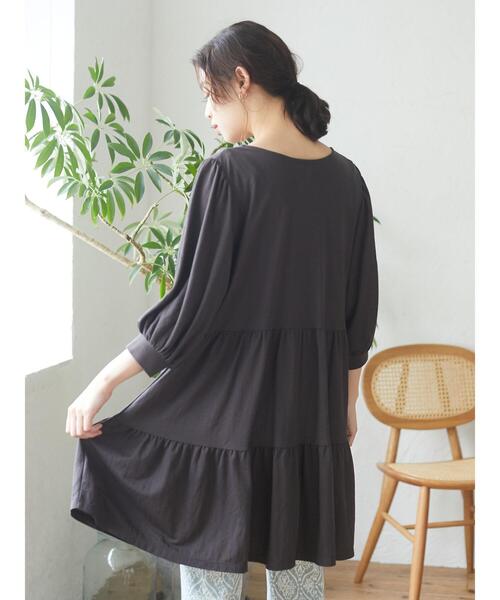 Green　Parks（グリーンパークス）の「ティアード5分袖カットチュニック＊（Tシャツ/カットソー・レディース・ダークグレー/レッド・FREE）」の18枚目の写真