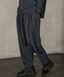 WYM × ATTACHMENT | 【ATTACHMENT × WYM】3TUCK WIDE TAPERED PANTS(その他パンツ)