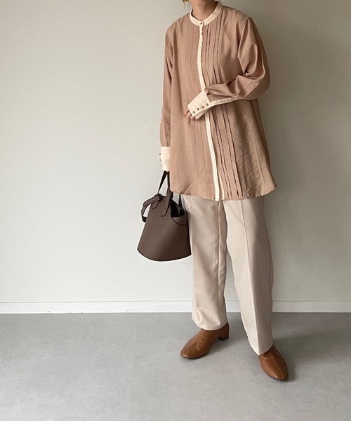 y/m by misato（イムバイミサト）の「バンドカラーバイカラーシャツ（シャツ/ブラウス・レディース・ホワイト/ベージュ・FREE）」の6枚目の写真