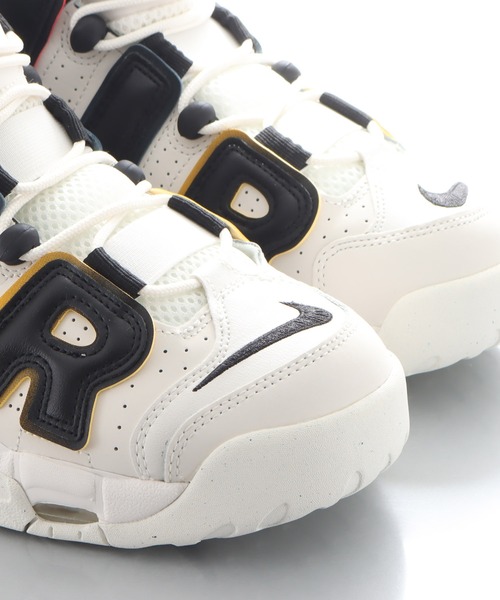 NIKE（ナイキ）の「NIKE AIR MORE UPTEMPO '96 / ナイキ エア モア アップテンポ  【SP】（スニーカー・メンズ・ホワイト・24.5cm/24.0cm/28.5cm/25.5cm/25.0cm/27.5cm/27.0cm/30.0cm/26.0cm/28.0cm/26.5cm/29.0cm）」の6枚目の写真