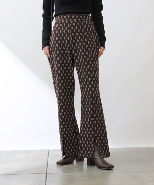 COLONY 2139（コロニートゥーワンスリーナイン）の「【WEB・一部店舗限定】カットジャガードスリットロングパンツ(セットアップ可)（その他パンツ・レディース・ブラック/ブラウン・FREE）」の6枚目の写真