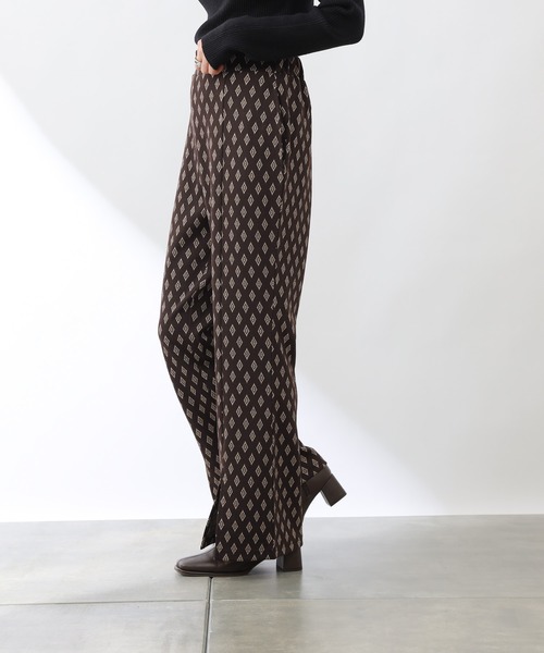 COLONY 2139（コロニートゥーワンスリーナイン）の「【WEB・一部店舗限定】カットジャガードスリットロングパンツ(セットアップ可)（その他パンツ・レディース・ブラック/ブラウン・FREE）」の3枚目の写真