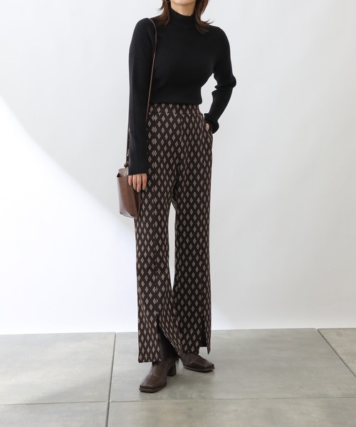 COLONY 2139（コロニートゥーワンスリーナイン）の「【WEB・一部店舗限定】カットジャガードスリットロングパンツ(セットアップ可)（その他パンツ・レディース・ブラック/ブラウン・FREE）」の18枚目の写真