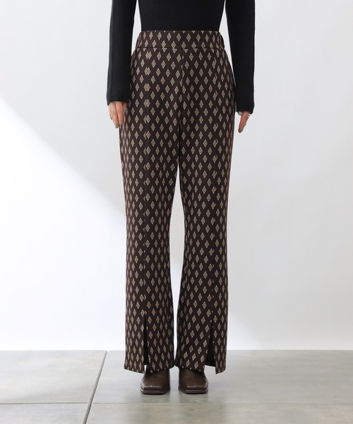 COLONY 2139（コロニートゥーワンスリーナイン）の「【WEB・一部店舗限定】カットジャガードスリットロングパンツ(セットアップ可)（その他パンツ・レディース・ブラック/ブラウン・FREE）」の19枚目の写真