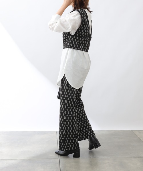COLONY 2139（コロニートゥーワンスリーナイン）の「【WEB・一部店舗限定】カットジャガードスリットロングパンツ(セットアップ可)（その他パンツ・レディース・ブラック/ブラウン・FREE）」の21枚目の写真