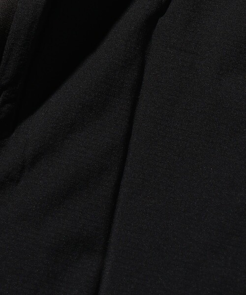 ARC'TERYX（アークテリクス）の「ARC’TERYX/アークテリクス ATOM LT JACKET/アトム（ダウンジャケット/コート・メンズ・ブラック/ネイビー・LARGE/X-LARGE/SMALL/MEDIUM/XX-LARGE/XXX-LARGE）」の8枚目の写真