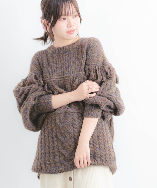Wordtrobe(ワードトローブ)の「【wordtrobe】丸ヨーク フリンジ付き ニットプルオーバー(ニット/セーター・レディース・グレー/ブラウン/グリーン・FREE)」の3枚目の写真