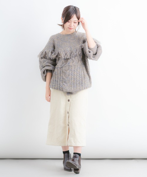 Wordtrobe(ワードトローブ)の「【wordtrobe】丸ヨーク フリンジ付き ニットプルオーバー(ニット/セーター・レディース・グレー/ブラウン/グリーン・FREE)」の12枚目の写真