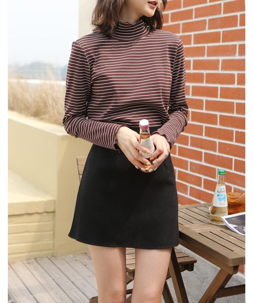 MAISON DE THERESE（メゾン ド テレーズ）の「ハイネック　ボーダー長袖ニットトップス（ニット/セーター・レディース・ブラウン/ブラック/ベージュ/ホワイト・MEDIUM）」の6枚目の写真