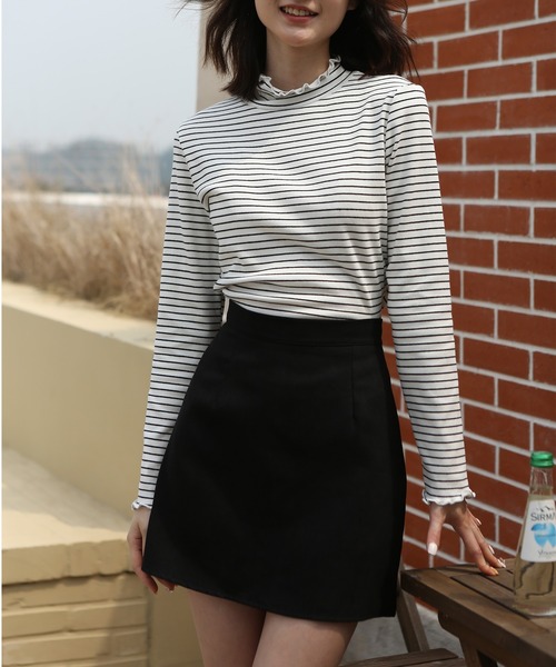 MAISON DE THERESE（メゾン ド テレーズ）の「ハイネック　ボーダー長袖ニットトップス（ニット/セーター・レディース・ブラウン/ブラック/ベージュ/ホワイト・MEDIUM）」の9枚目の写真