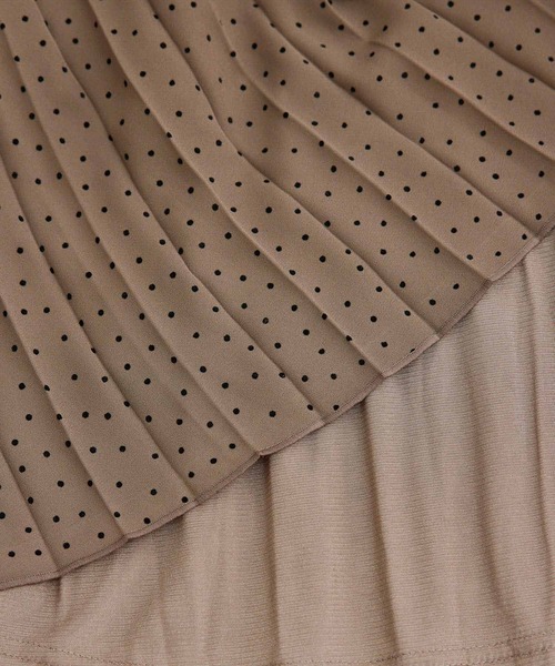 ROPE' PICNIC（ロペピクニック）の「ドットフロッキープリーツスカート（スカート・レディース・オフホワイト/ブラック/ダークブラウン・38）」の12枚目の写真