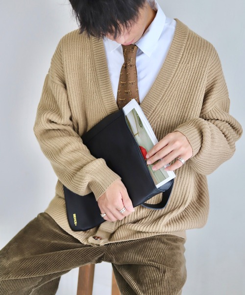 DEVICE+（デバイスプラス）の「DEVICE＋カウレザー オリジナルロゴ トートバッグ（トートバッグ・メンズ・ブラック/ネイビー/ブラウン/グレー・FREE）」の10枚目の写真