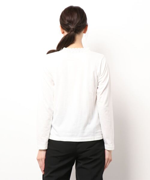 ehka sopo（エヘカソポ）の「シャーリング襟テレコカットソー（Tシャツ/カットソー・レディース・ブラック/オフホワイト/キナリ・ﾌﾘ-）」の4枚目の写真