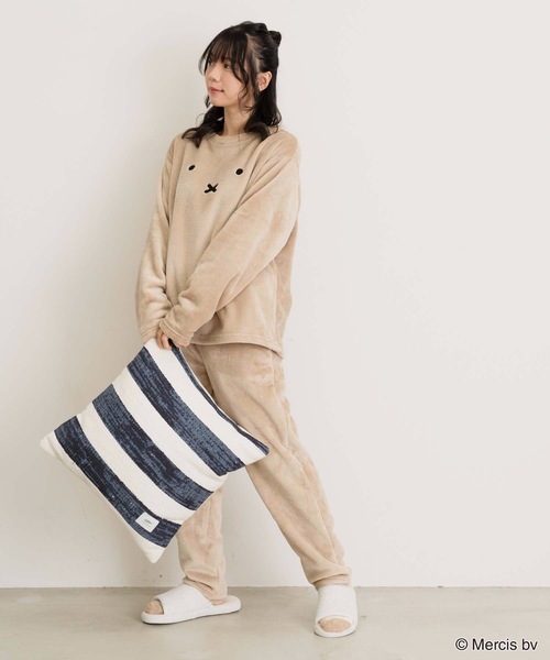 Miffy（ ミッフィー）の「【MIFFY/ミッフィー】別注ボアルームウェアセット（ルームウェア/パジャマ・メンズ・ブラック/ベージュ系その他/グレー系その他/ホワイト系その他/チャコールグレー/ベージュ/ホワイト/ブラック系その他・X-LARGE/MEDIUM/LARGE）」の7枚目の写真